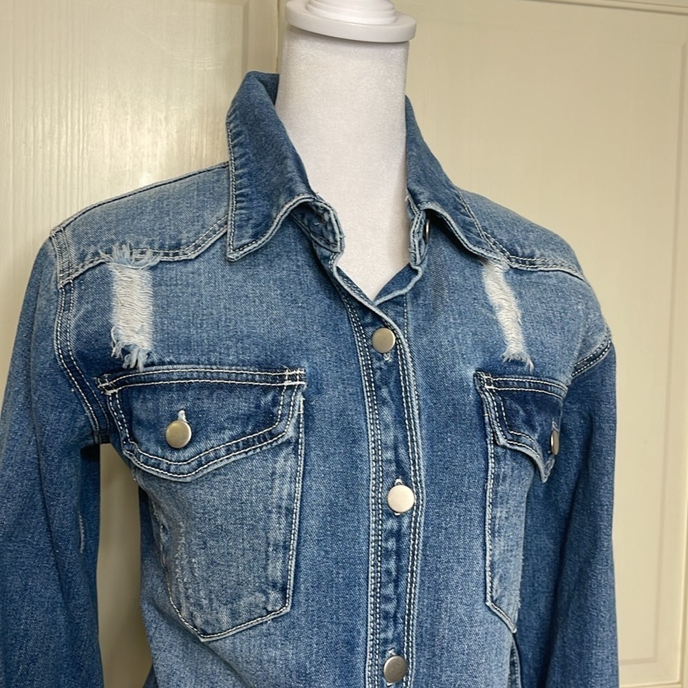 Women’s Oversized Denim Jacket Casual Long Boyfriend Distressed Blue Jean Sz M - Picture 2 of 10